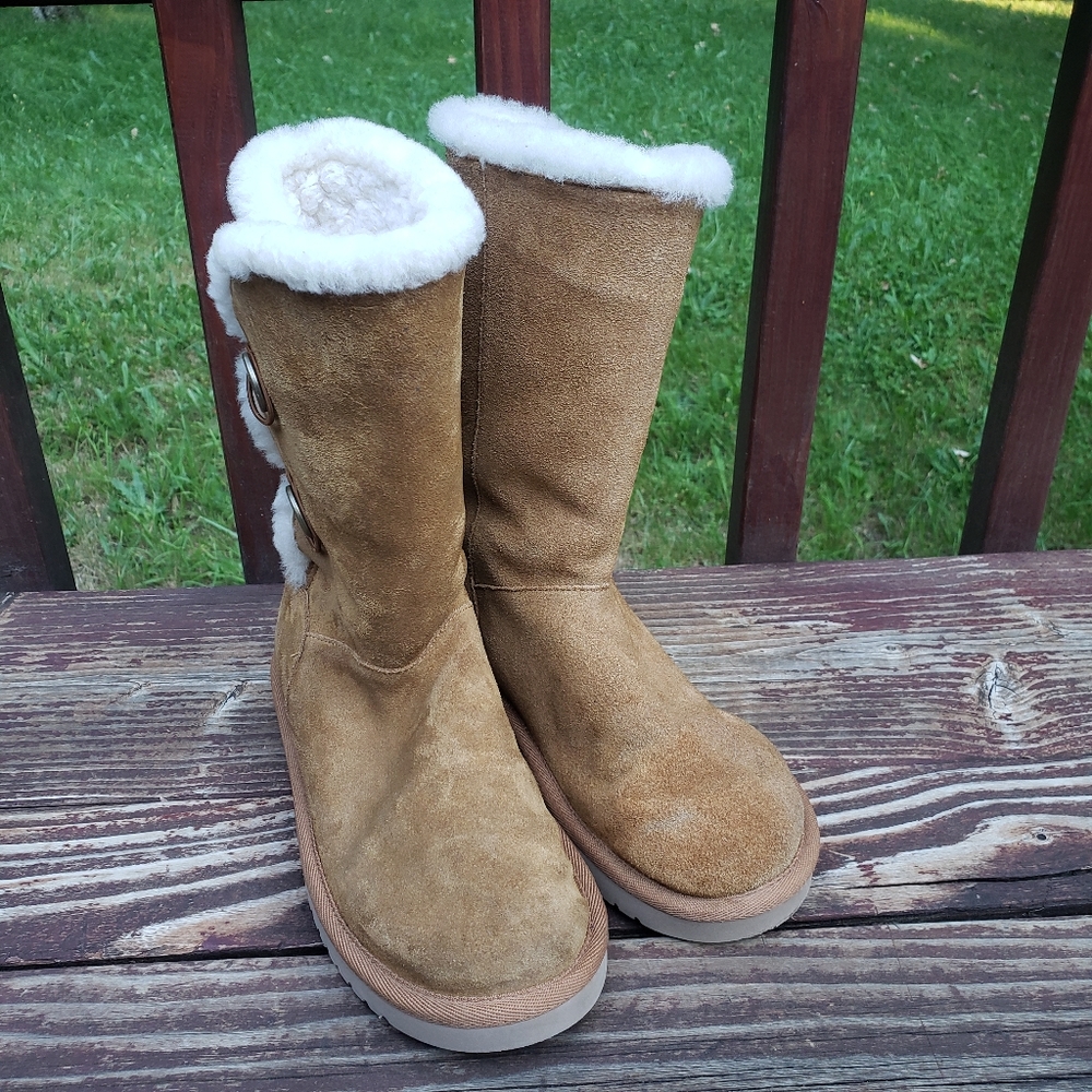 KOOLABURRA BY UGG Kinslei Tall Faux Fur Suede - Size 7